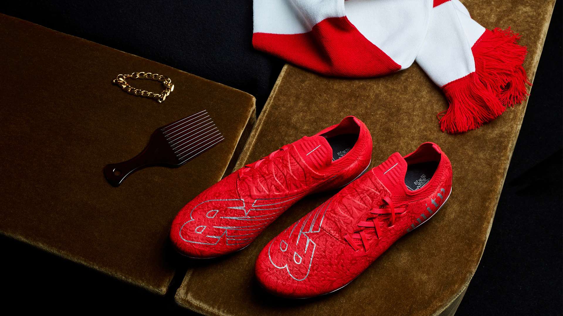 动吸引了众 动吸引了众