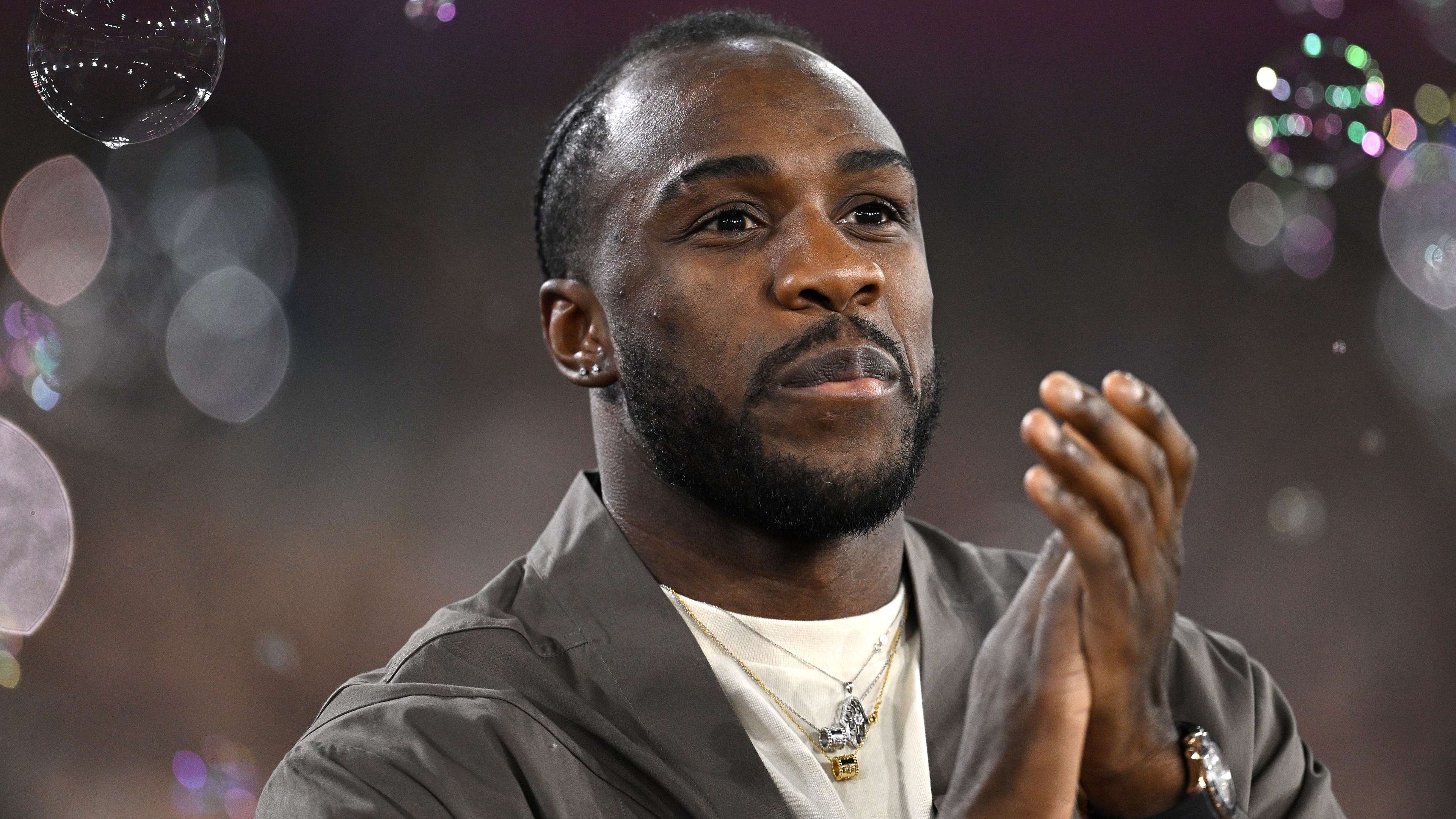 应对申花的 应对申花的